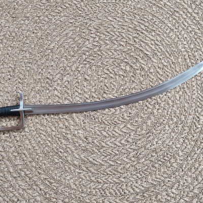 Sharp late Lka from the straight knucklebow line